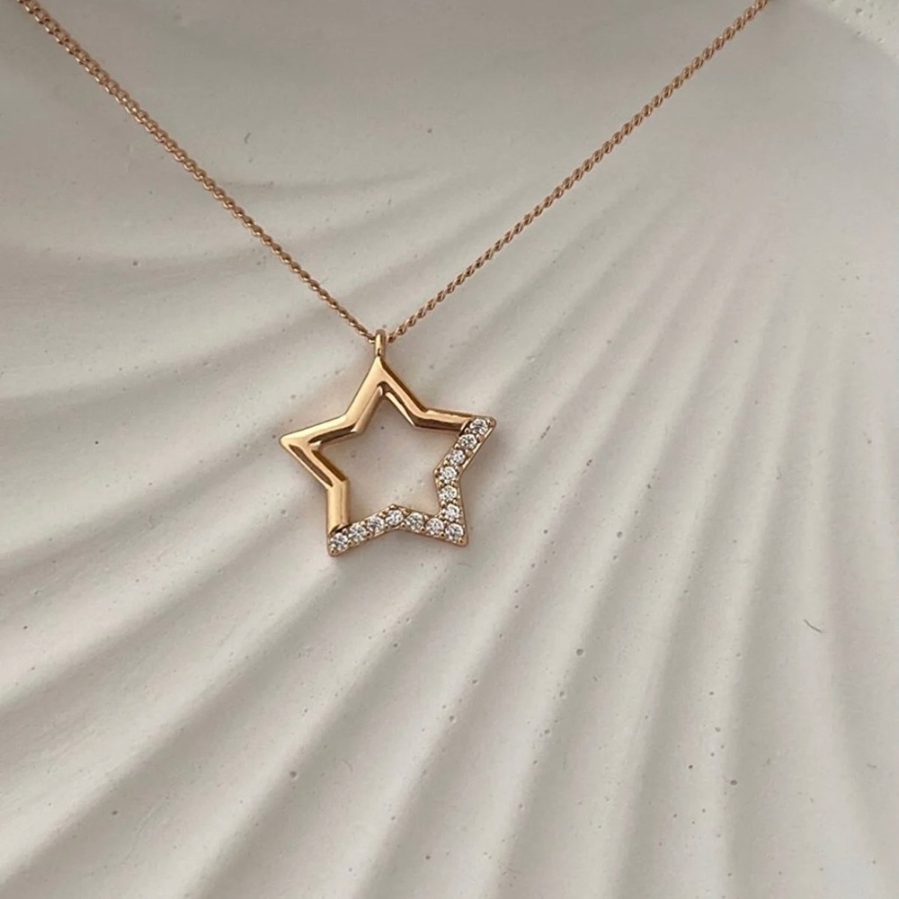 Star Necklace with Zirconium | 18K Gold Plated Luxury Jewelry
